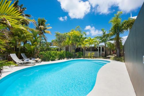 Grand Gaube House | Quaint 4-Bedroom Cottage in a fishing village