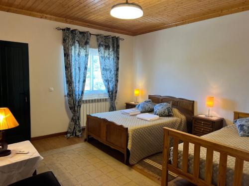 Mondim de Basto House | Quarto Familiar do Januário