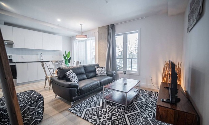 Pointe-de-Sainte-Foy Apartment | Quebec - La Vigie 2 2B1B