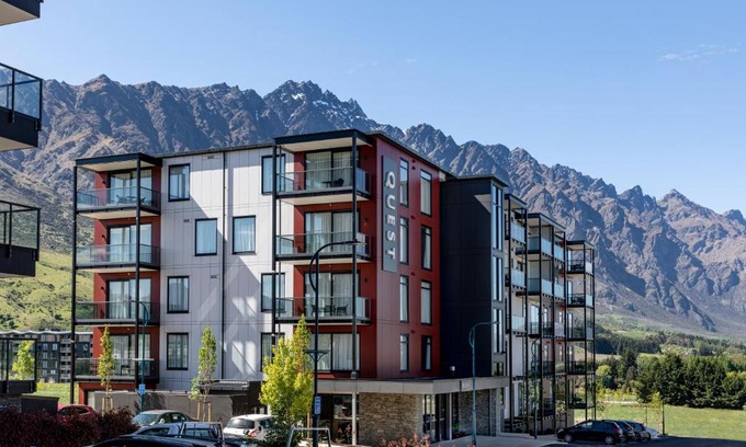 Frankton Hotel | Quest Queenstown Apartments Remarkables Park