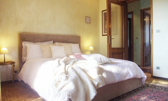 Vigliano Biellese Apartment | QuickHome Villa "Il Tiglio"