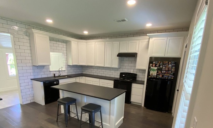 Plain City House | Quiet 2 bedroom newly remodeled house in Plain City