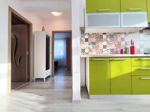 Floresti Apartment | Quiet and Cozy 2 bedroom flat with free parking included