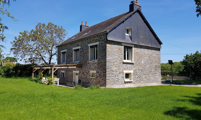 La Gacilly House | Quiet, bright house (5km from La Gacilly)