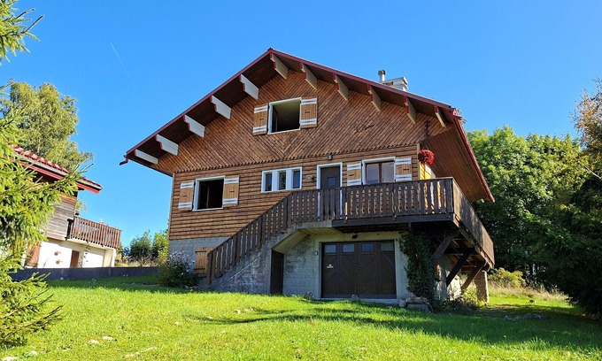 Les Rousses Ski Chalet | Quiet chalet for 10, near center and activities