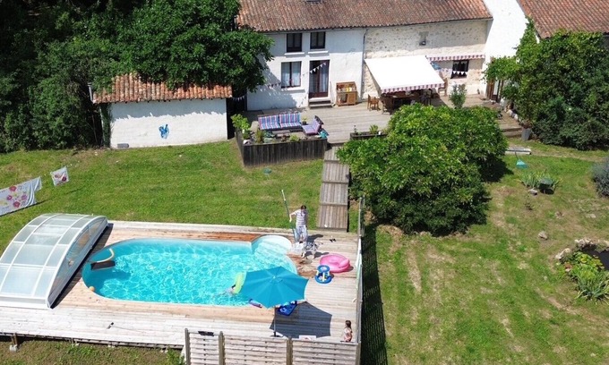 Soudat House | Quiet country house with private pool.