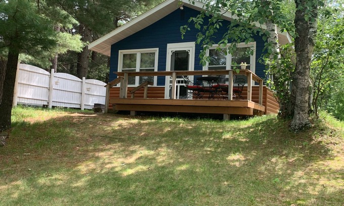 Ossipee Cabin | Quiet, Cozy Lake Cottage North of Merrifield, Great Getaway!