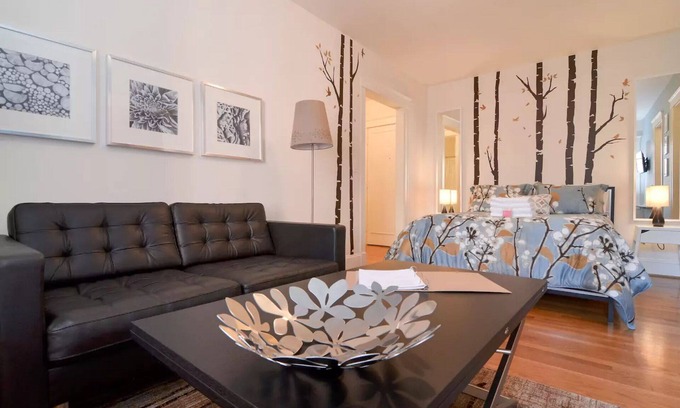 Belltown Condo | Quiet Flat. Vibrant Neighborhood! Walk to Pike Place, great restaurants & more.