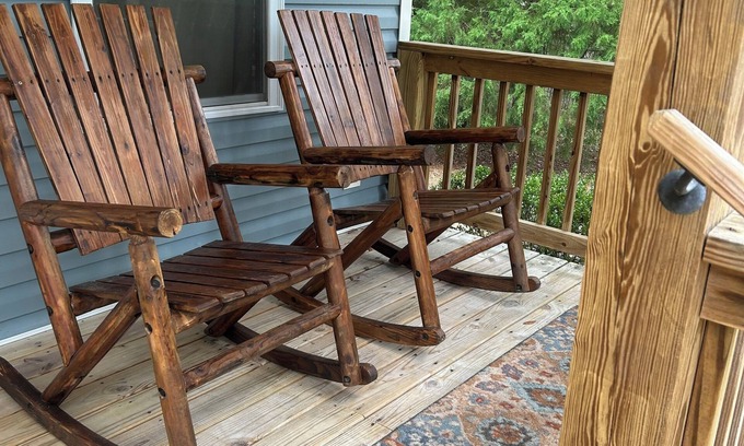 Milton Cottage | Quiet Getaway for 2