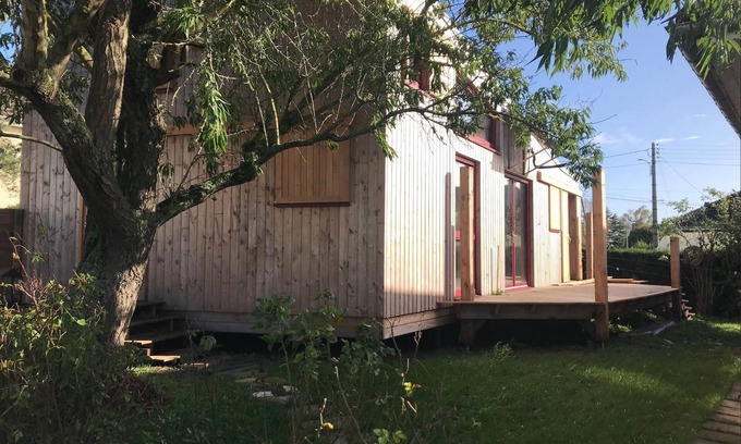 Mont-Coco House | Quiet house in Caen with 2 bedrooms , 2hrs from Paris, Closed garden and terace