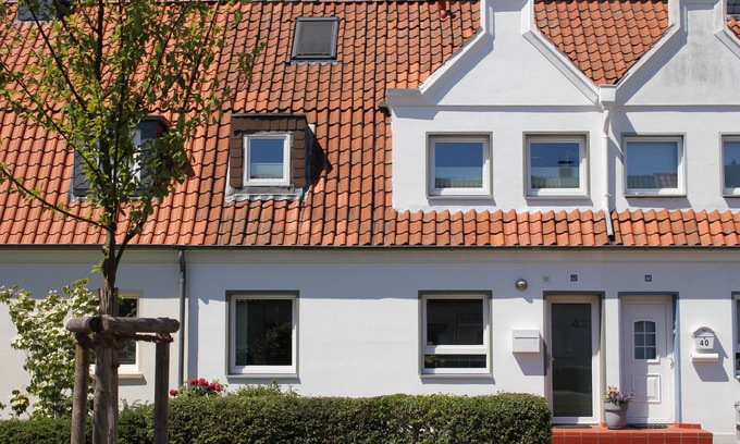 Mittelfeld House | quiet house with garden for six people