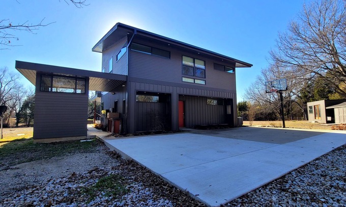 Clear Lake House | Quiet Princeton Lake Home