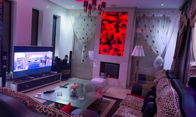 Plage des Nations Villa | Quiet villa with private pool, jacuzzi, large garden and 10min from the beach