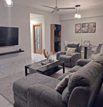 Qurm Apartment | Qurum Serenity: 2-BR in Muscat