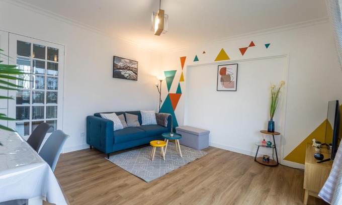 Laval Apartment | Résidence Bonaparte