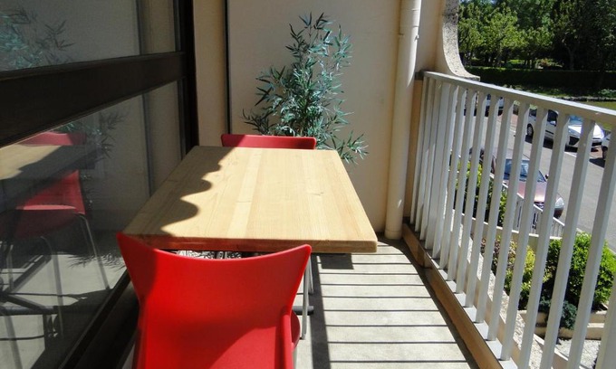 Chauffailles Apartment | Résidence du château