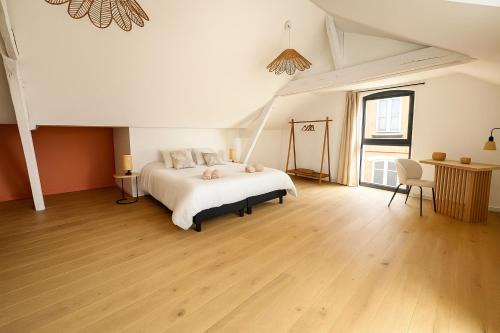 Le Loroux-Bottereau Apartment | Rêves de Canopée