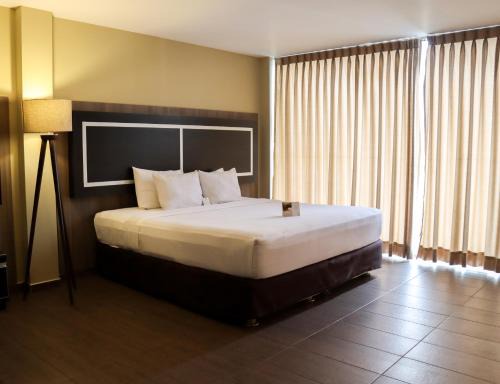 Trujillo Hotel | Rado Hotel - Santa María