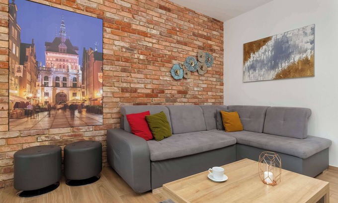 Gdansk City Center Apartment | Rajska 8E | Gdańsk | Stylish Apartment | Garden | Parking | Center