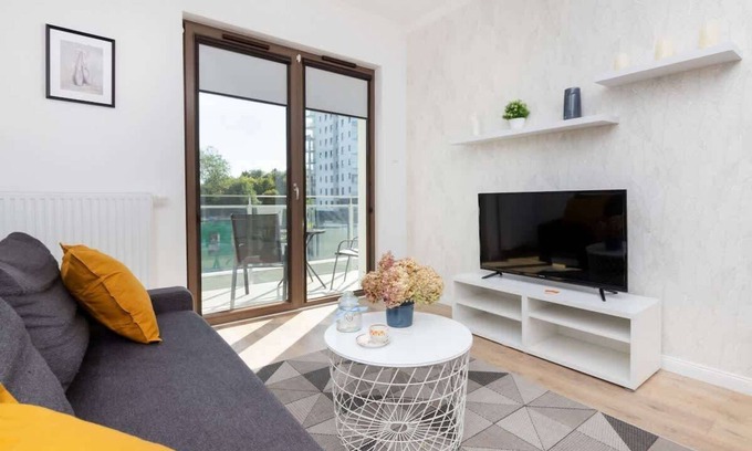 Piecki-Migowo Apartment | Rakoczego 30 | Gdańsk | Elegant Apartment | Balcony