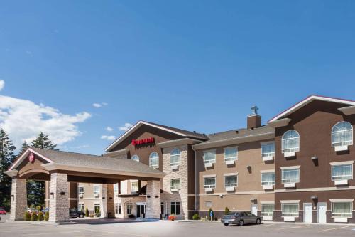Creston Hotel | Ramada by Wyndham Creston