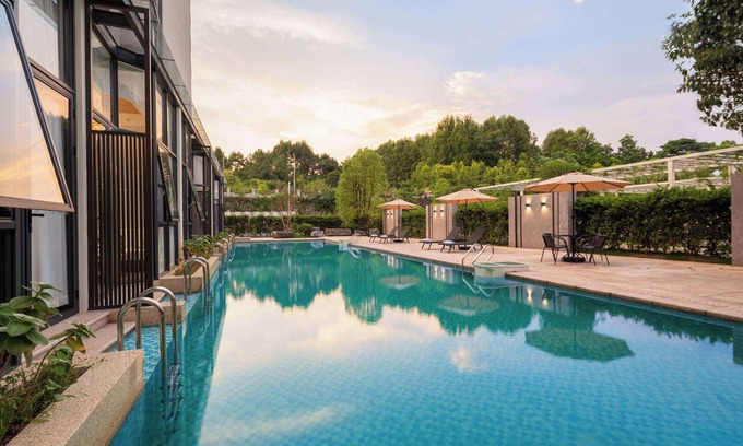 Liannan County Hotel | Ramada Encore By Wyndham Qingyuan Liannan