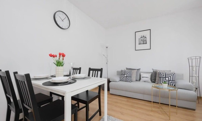 Piaseczno Apartment | Raszyńska 16 | Tasteful Apartment | Wi-Fi