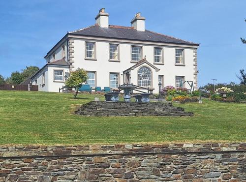 Baltimore House | Rathmore House Bed & Breakfast