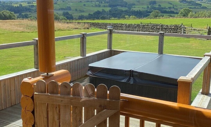 Allendale Cabin | Real Log cabin with hot tub and fire pit. Pet friendly.