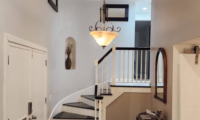 Mitchell Condo | Recently Renovated Townhome