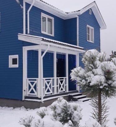 Krasnoozernoe House | Red Dog House с сауной