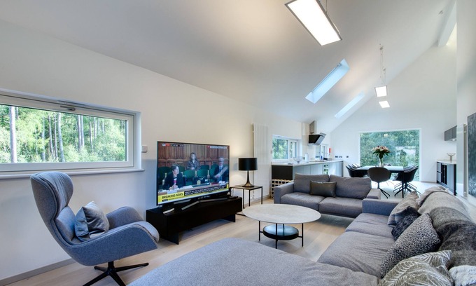 Crianlarich Apartment | Red Stag chalet. Brand new, 4 bedroom, 4 bathroom, 5 star with free WiFi