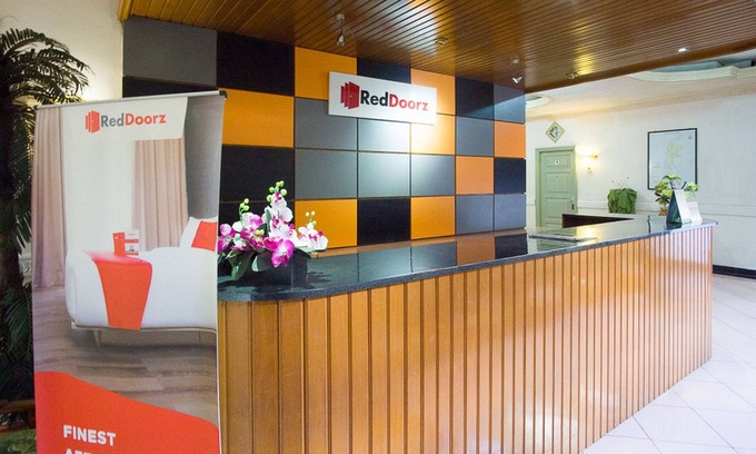 Ternate House | RedDoorz near Pantai Falajawa Ternate