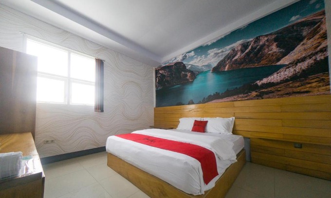 Gorontalo Hotel | RedDoorz Plus Syariah @ Pentadio Gorontalo