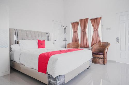 Jambi House | RedDoorz Syariah near Arafah Hospital Jambi