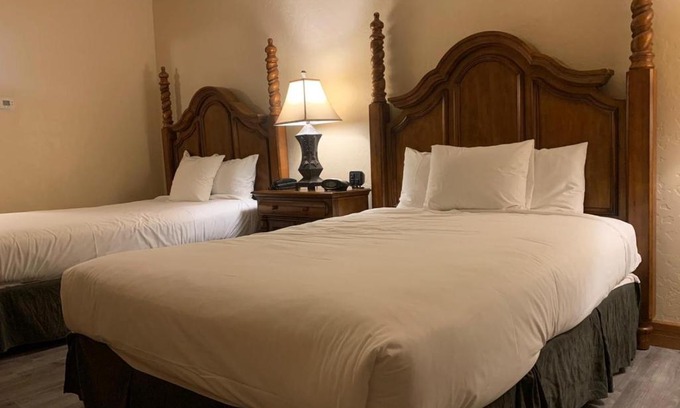 Zermatt Villa | Rejuvenate in Mtn Villa-Mineral Hot Spring-Spa-Sauna Villa 2074 villa