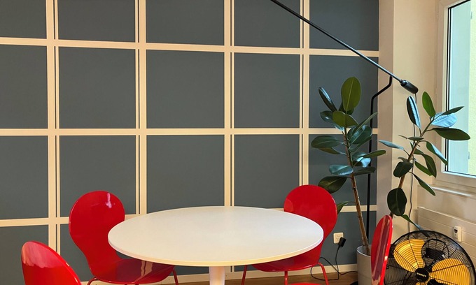 Lucerne Apartment | ReLiving - Vibrant Duplex in City Center