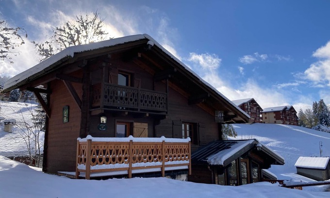 Crest-Voland Ski Chalet | Renovated chalet for 2-4, terraces, Mont Charvin view