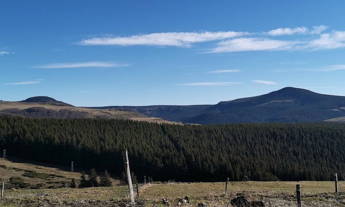 Les Estables Cottage | Renovated cottage near Les Estables