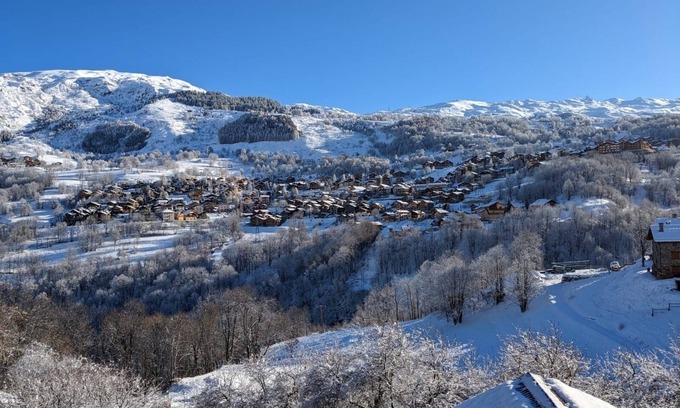 Villarabout Ski Chalet | Renovated house in authentic hamlet in the heart of the 3 Vallées ski area