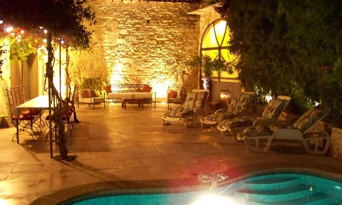 Aimargues House | Rental charming house of the 18th century