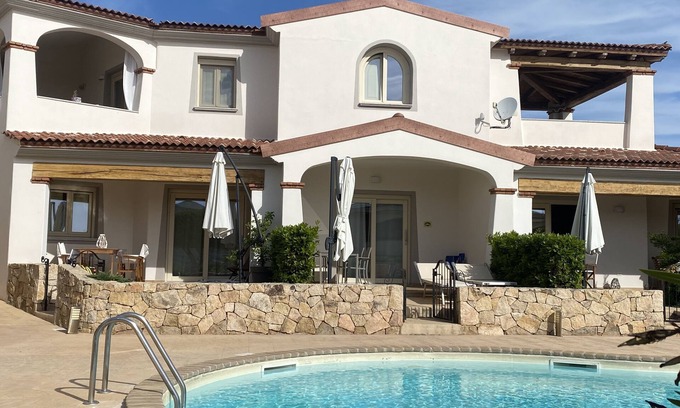 Limpiddu Apartment | Residenza Limpiddu with Swimming Pool and Panoramic View - Recent, All Amenities