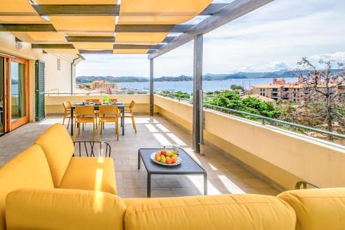 La Maddalena Apartment | Residenze Padule 3 bedr, Terrace Sea View, Parking