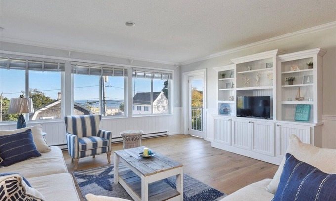 West Harwich Condo | Resort-Style Condo with Water Views, Private Beach-Ideal for Long Stays!