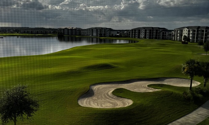 Immokalee Condo | Resort Style Getaway! This luxurious 2 bedroom condo is waiting for you!n