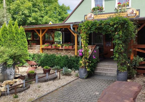 Raspenava House | Restaurace a penzion u Kulíků