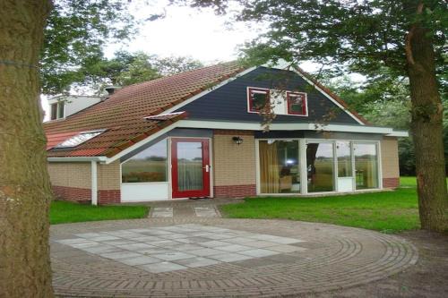 Lemele House | Restful Holiday Home in Lemele