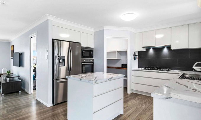 Point Vernon House | Retreat at the Point