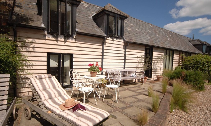 Wingham Cottage | Retreat Cottage with spa facilities & treatments