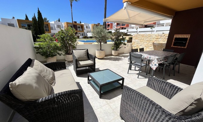 Vale de Parra Apartment | Rez de Chaussée Terrasse vue et Accès Direct Piscine